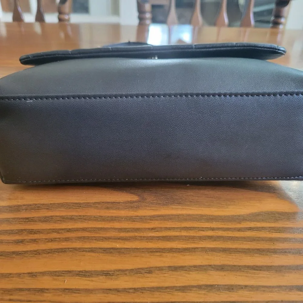 Steve Madden steve madden